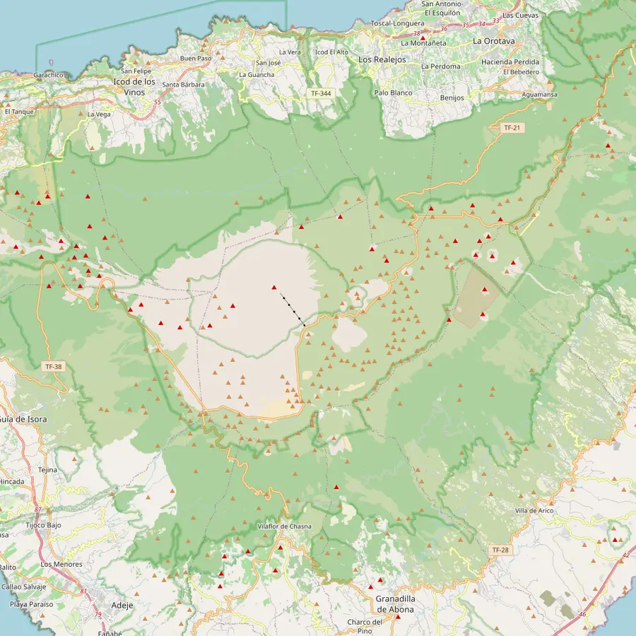 Map of the Las Cañadas caldera with Teide, the cable car base, the Parador, Llano de Ucanca, Guajara, Minas de San José, El Portillo, Boca de Tauce, Mirador de Samara and the observatory